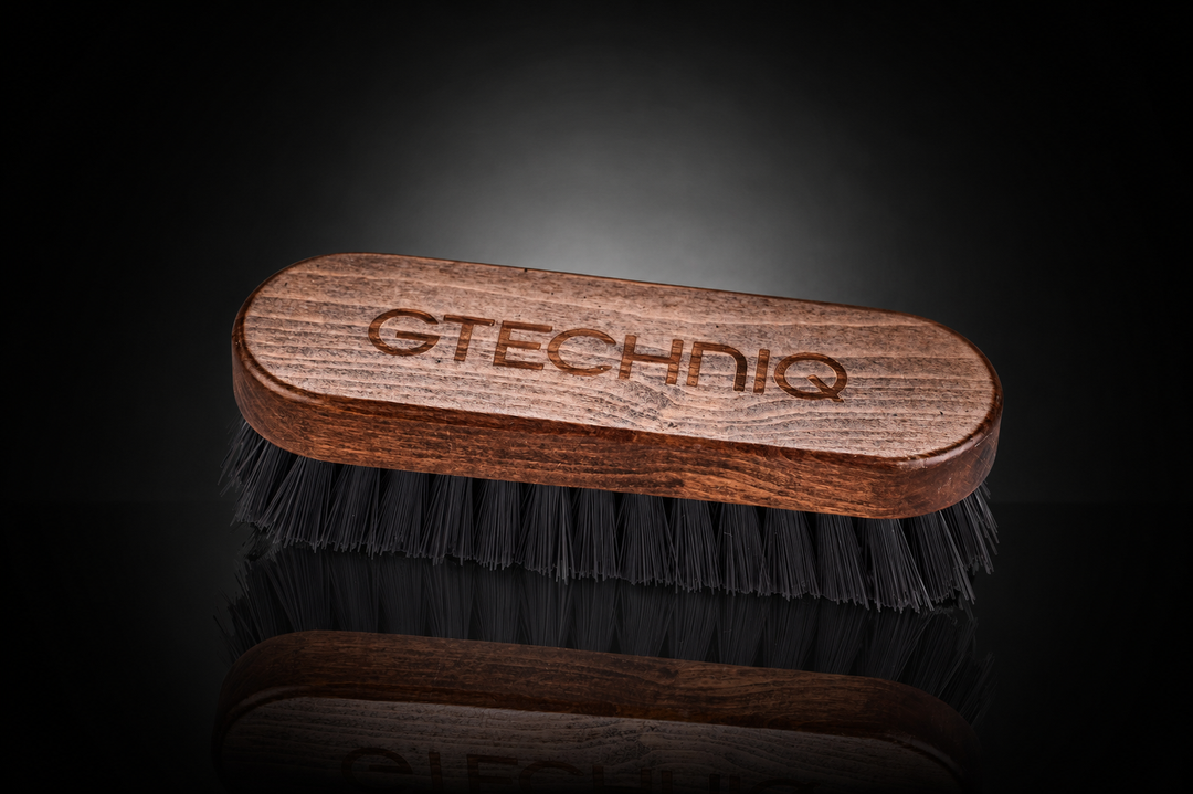 Gtechniq Leather &amp; Interior Brush