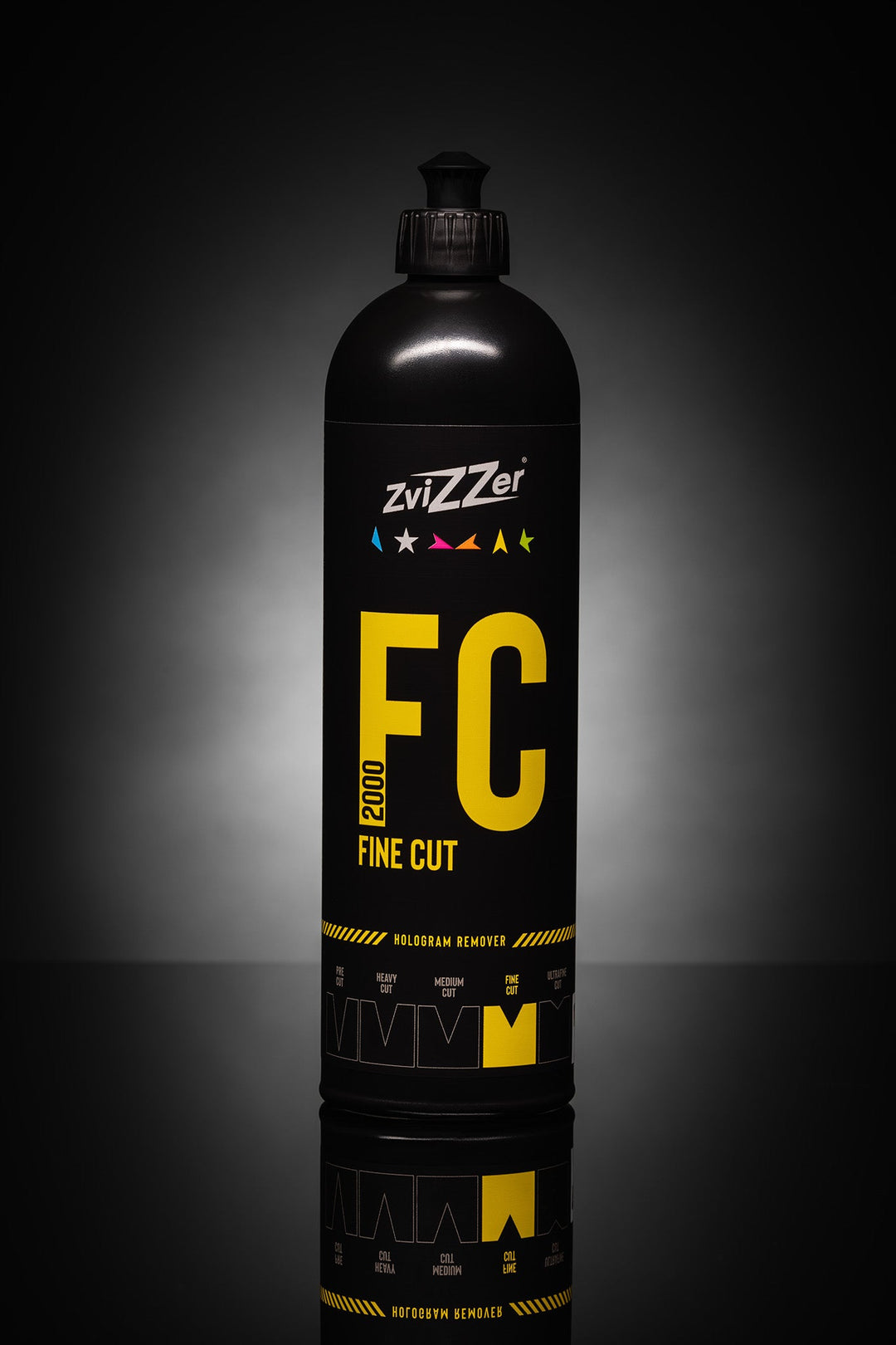 Снимка на ZVIZZER Zvizzer FC 2000 Fine Cut - 750 мл Zvizzer FC 2000 Fine Cut е финищираща полираща паста с ниска абразивност.